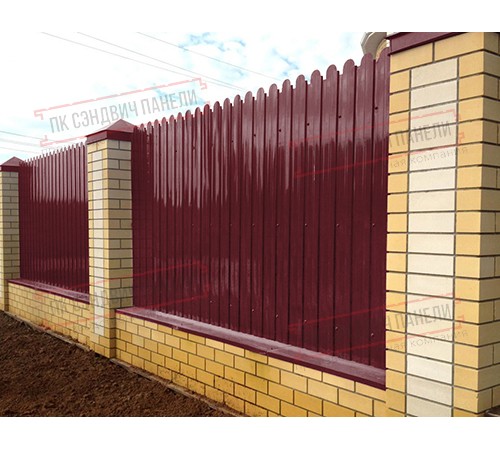 Профнастил фигурный С10 - 0,45 Окрас - А, Drap с пленкой RAL 3005 красное вино.