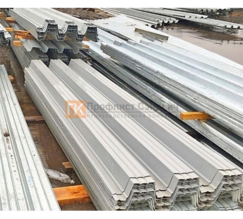 Профнастил Н135-930 RAL8017 Полиэстер-2.0