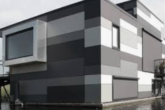 Угловые панели на фасаде